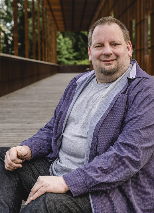 Wilfried Gierden an der Römervilla in Blankenheim